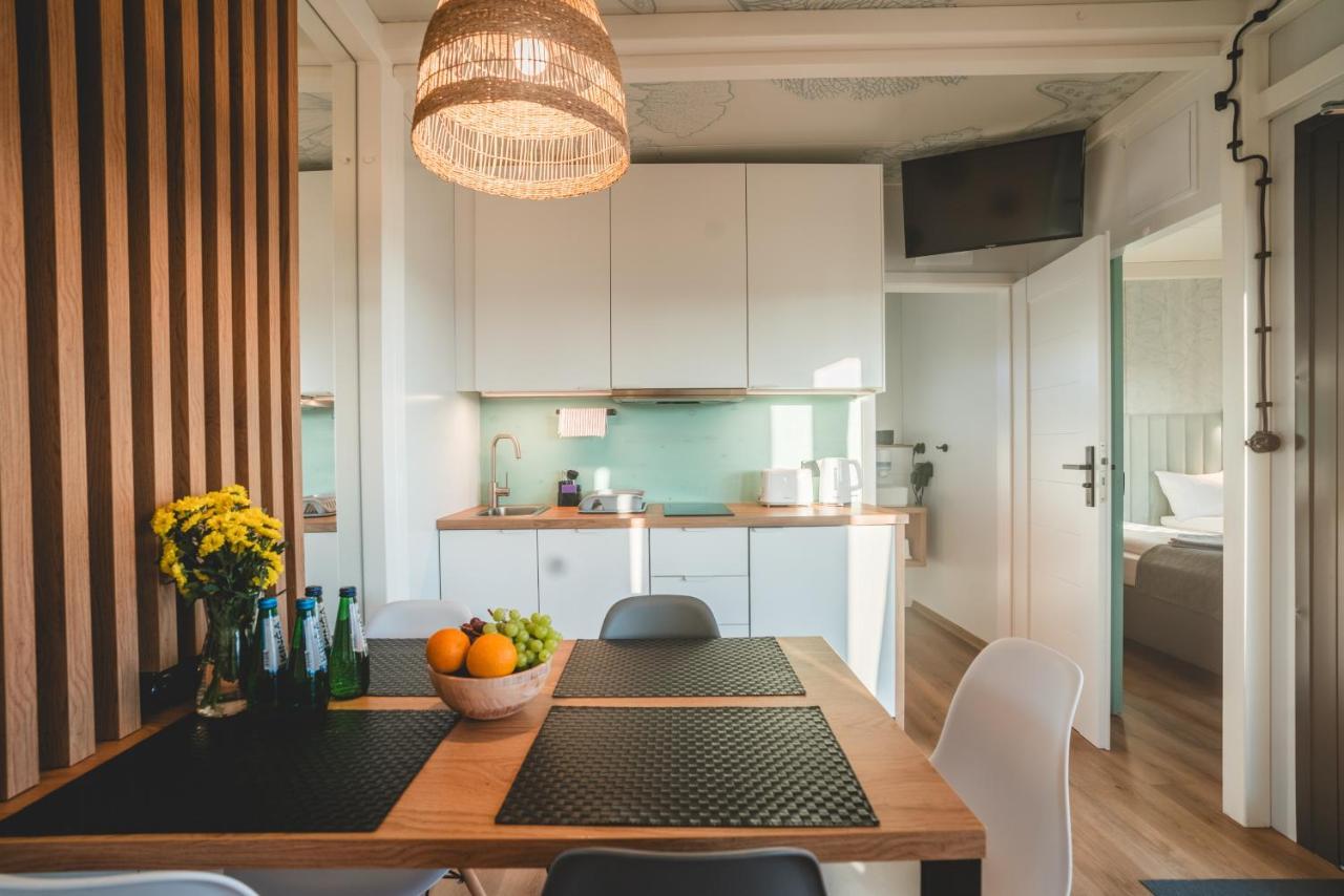 Rresort - Domki Z Krytym I Podgrzewanym Basenem, Sauna, Wifi, Parking W Cenie! ريفال المظهر الخارجي الصورة