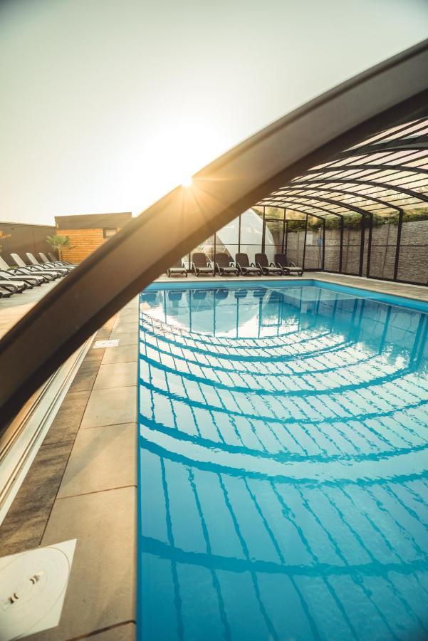 Rresort - Domki Z Krytym I Podgrzewanym Basenem, Sauna, Wifi, Parking W Cenie! ريفال المظهر الخارجي الصورة
