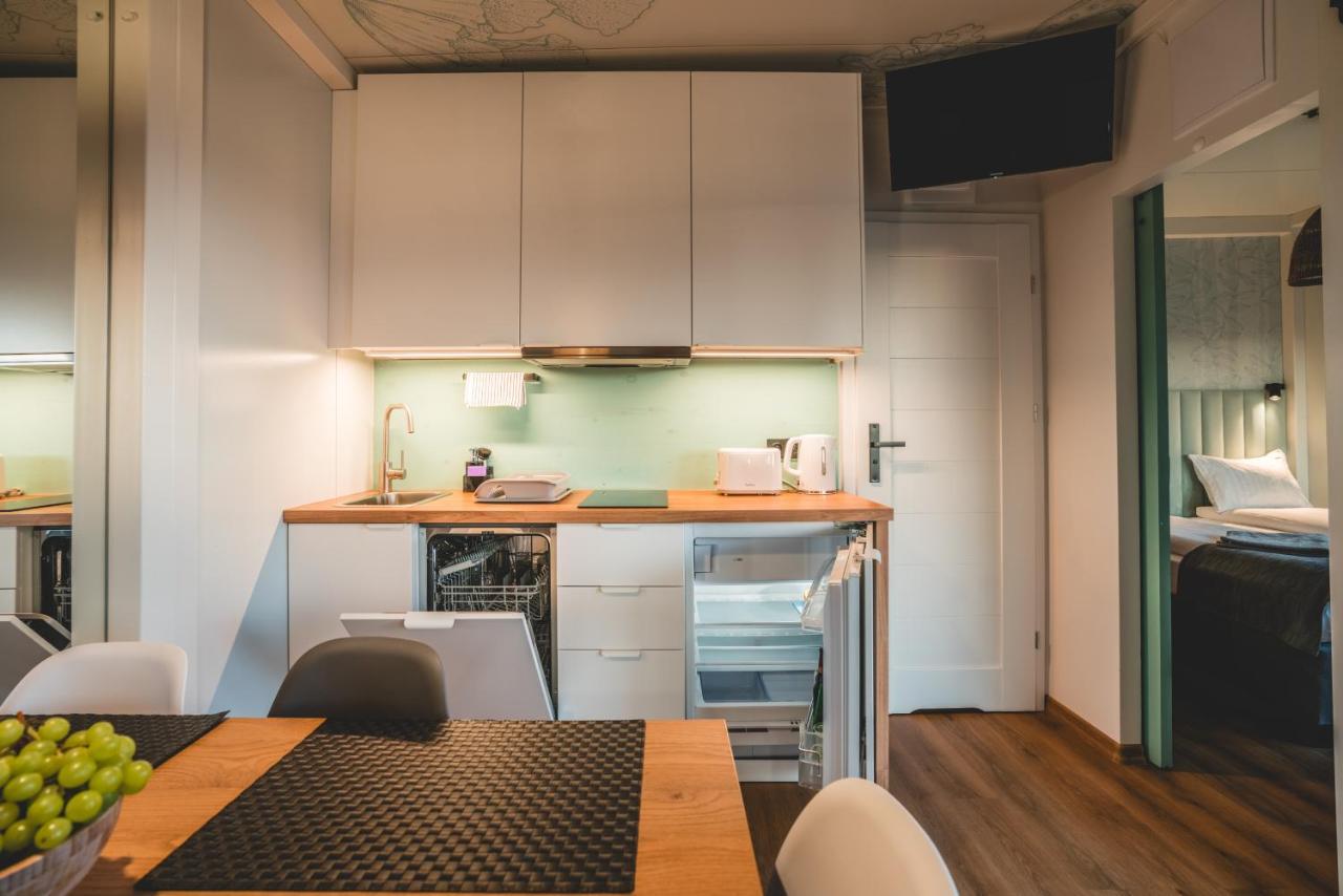 Rresort - Domki Z Krytym I Podgrzewanym Basenem, Sauna, Wifi, Parking W Cenie! ريفال المظهر الخارجي الصورة