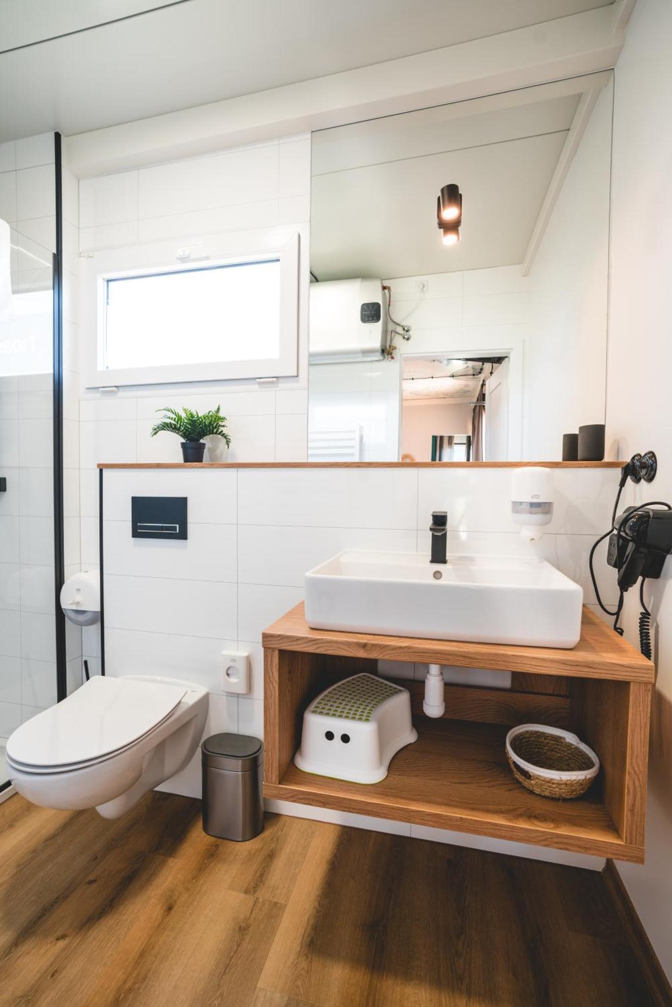 Rresort - Domki Z Krytym I Podgrzewanym Basenem, Sauna, Wifi, Parking W Cenie! ريفال المظهر الخارجي الصورة